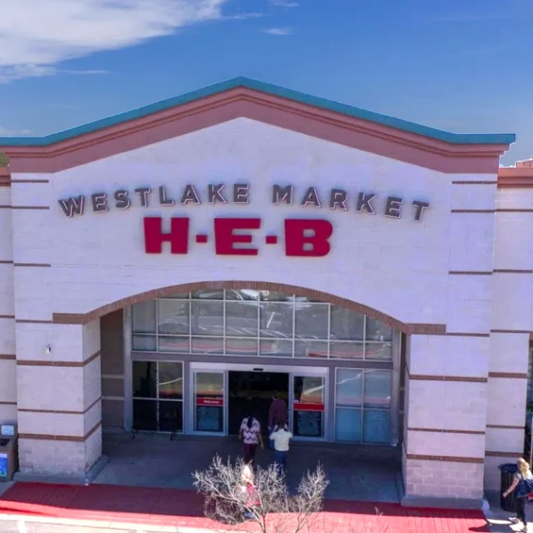 Grocery Stores in Westlake