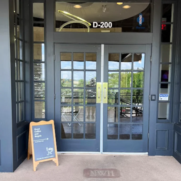 Little Thrills Cafe