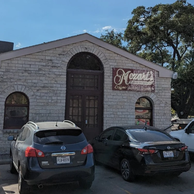 Coffee Shops in Westlake