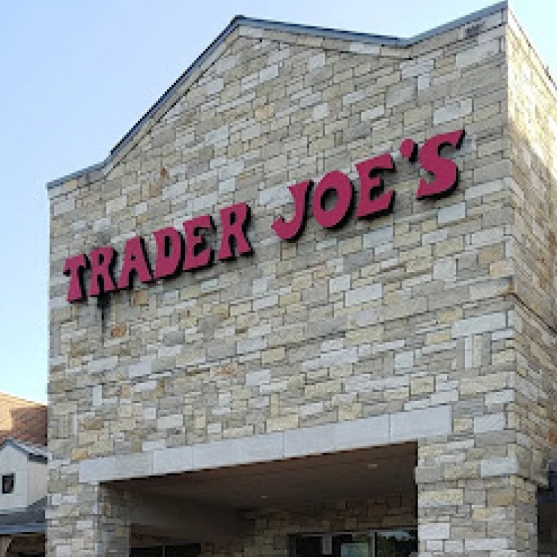 Grocery Stores in Westlake