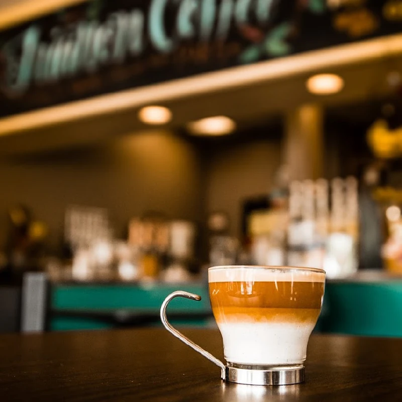 Coffee Shops in Westlake