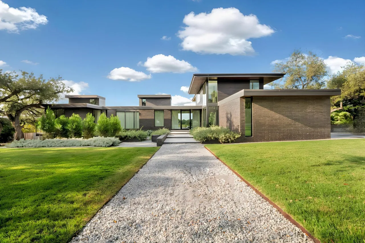 807 Redbud Trl, West Lake Hills, Texas 78746